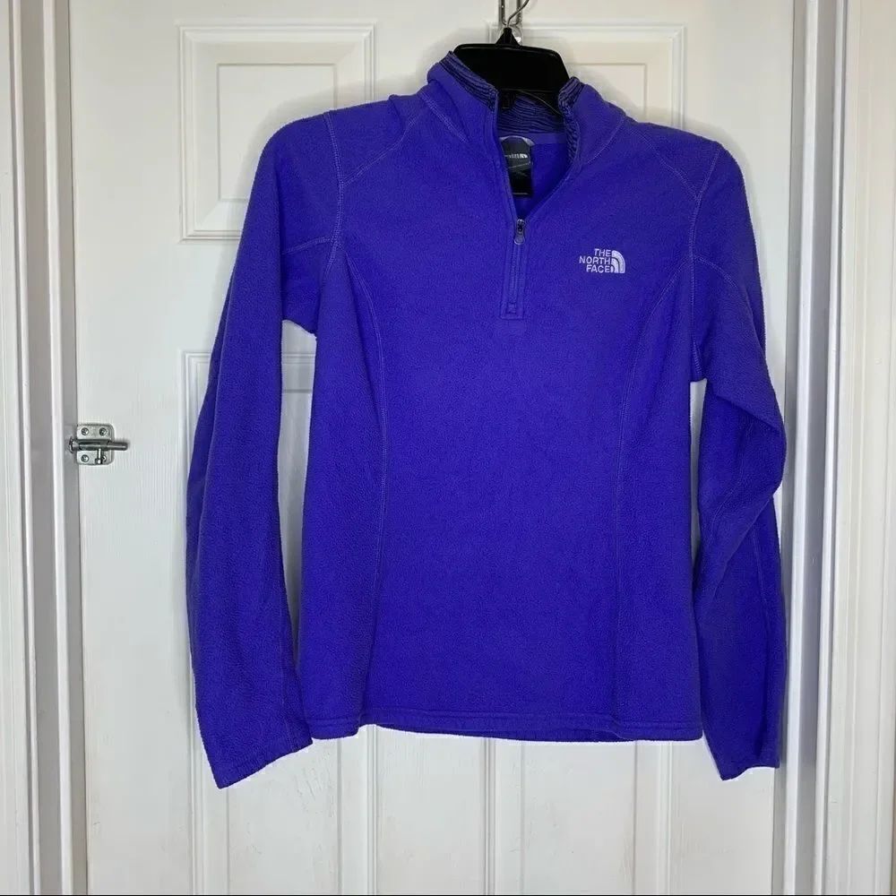 The North Face Women’s Size Small Purple 1/4 Zip